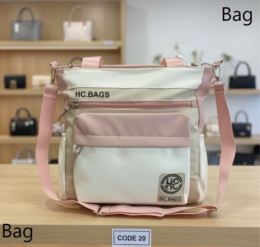 SELA STORE BAGS Facebook ad: خصم كبير وعرض ميتفوتش وشحن مجاني لباب البيت.