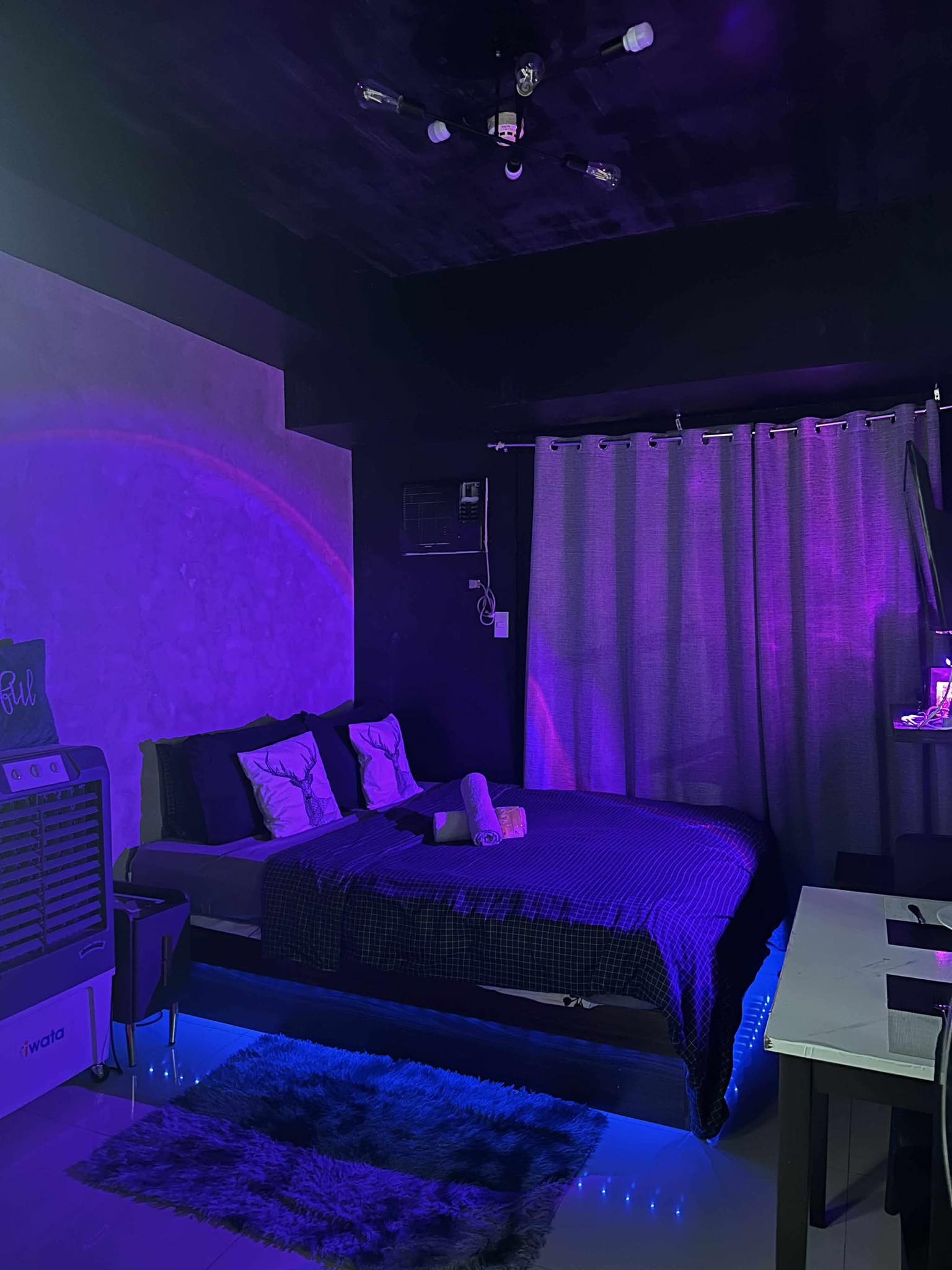 D.Mr Suite Facebook ad