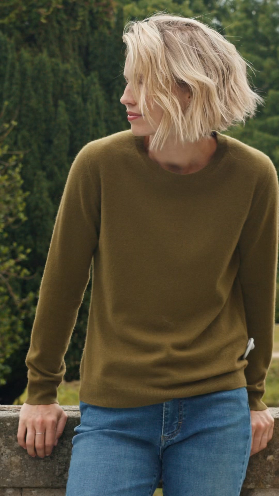 GALERIA.de Facebook ad: Cashmere-Styles