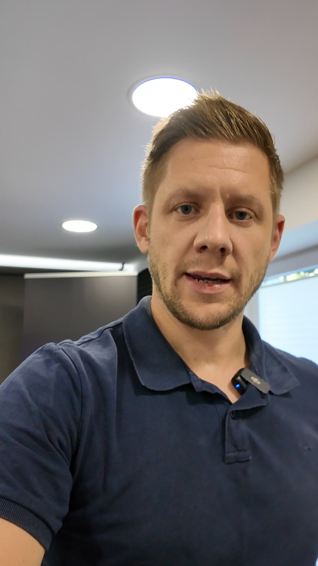 Sebastian Legrand Facebook ad: Aktienanalyse in Minuten mit KI