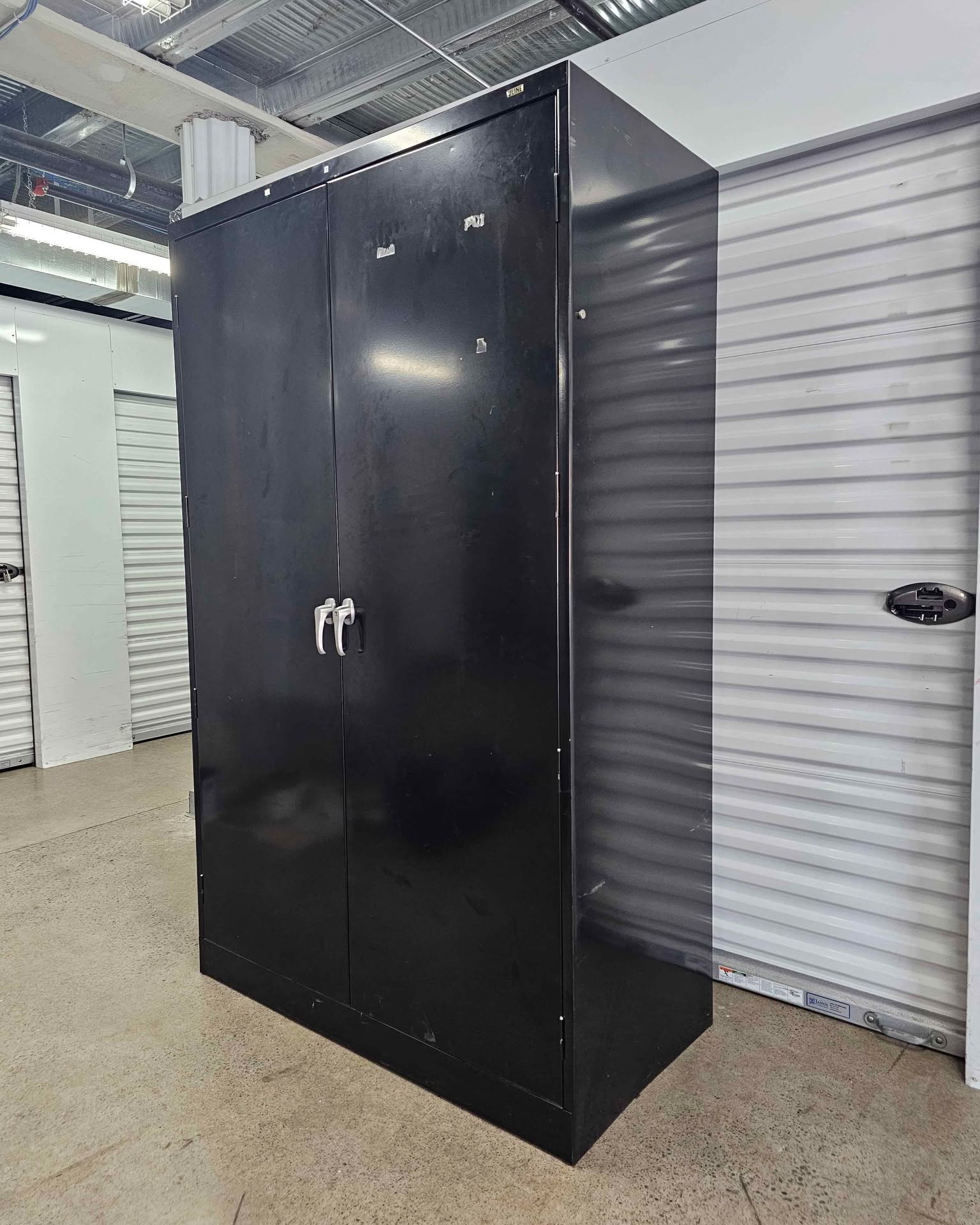Peter Stavropoulos Facebook ad: ULINE JUMBO SIZE INDUSTRIAL STEEL HEAVY DUTY…