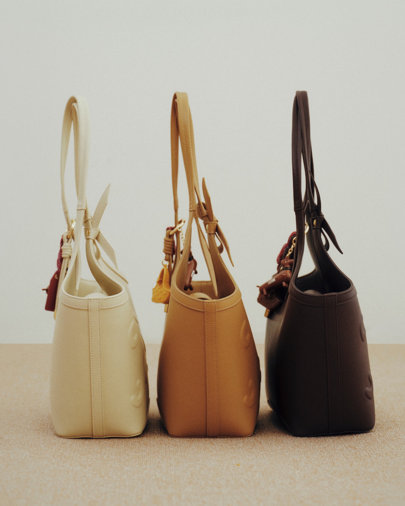 Cozii Bag Facebook ad: For every plan.