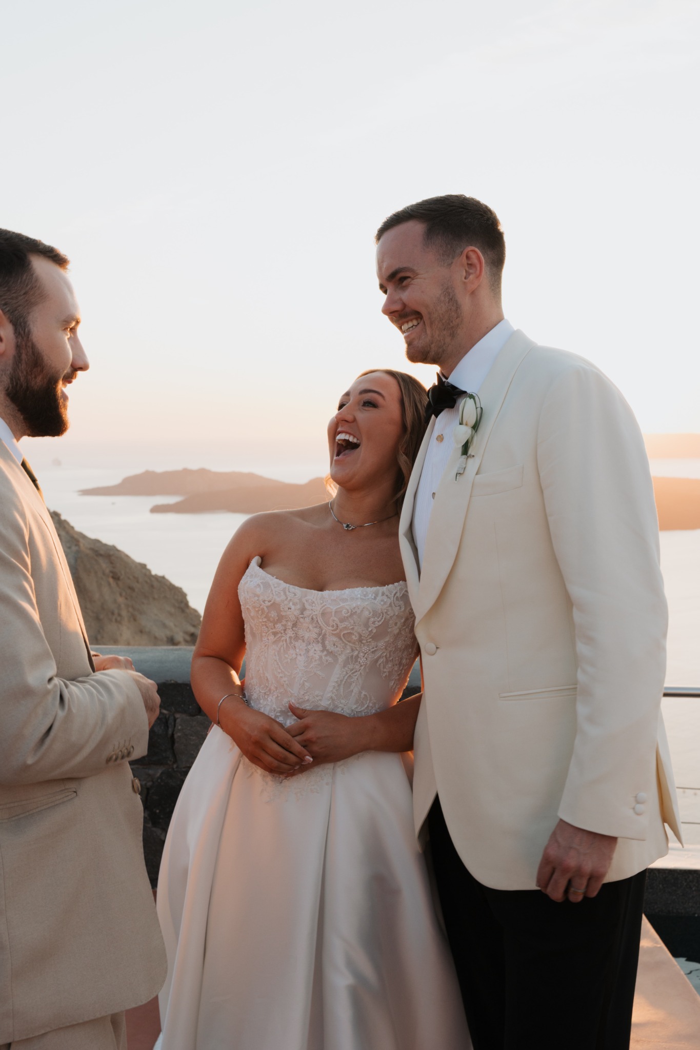 Revilo Twist Magic Facebook ad: Win £2,000+ of Destination Wedding Entertainment