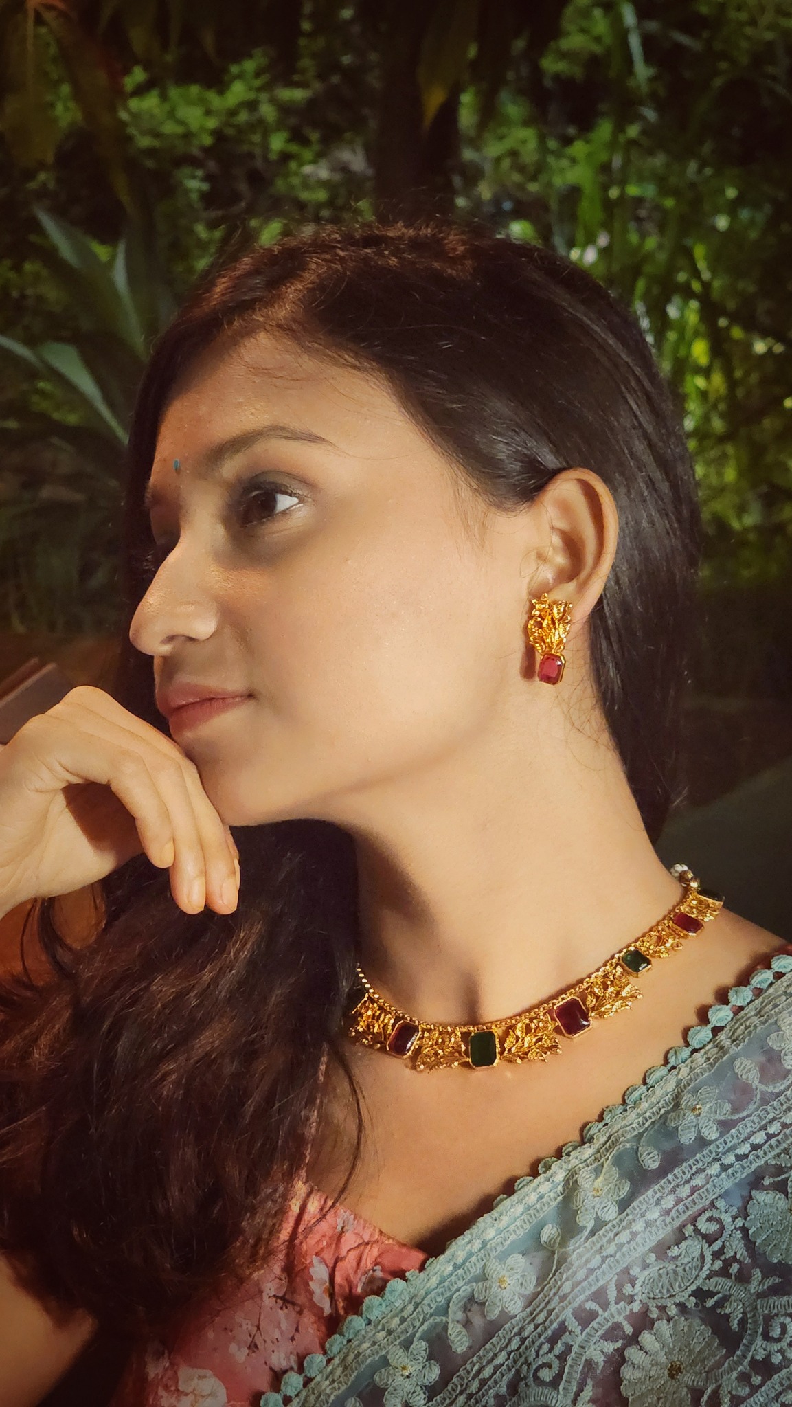 মৃণালিনী Facebook ad: Festive Elegance Unveiled!