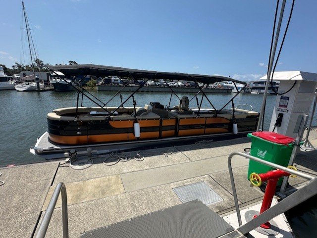 John Mizzi Facebook ad: 2025 Drift Pontoons Drift 1