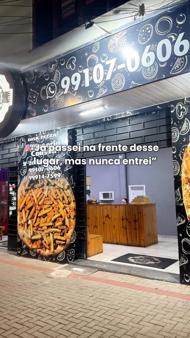 Pizzeria Consoli Facebook ad: O problema não é entrar…