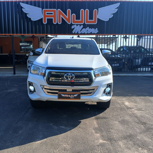 Anju Motors Facebook ad: O carro certo pelo preço certo está te…