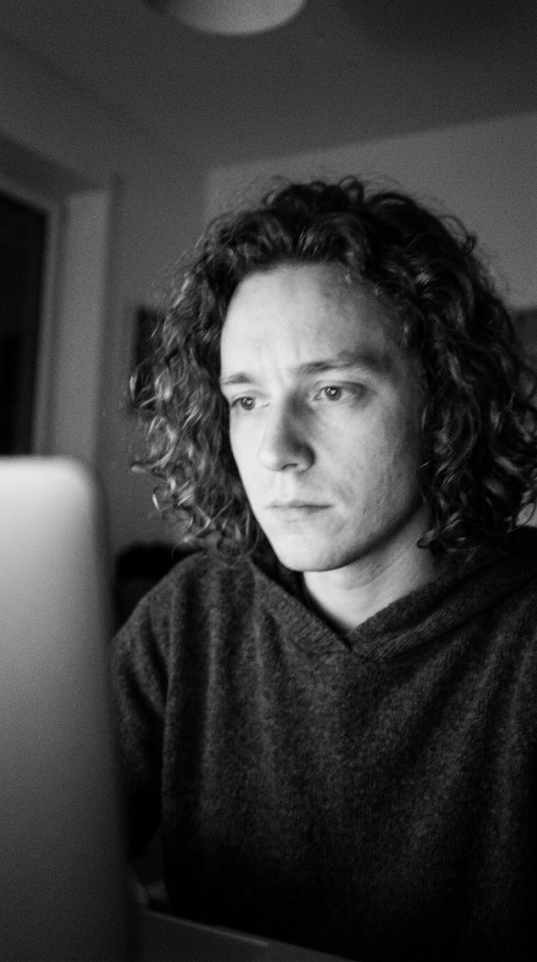 Liven: Self-Discovery Community Facebook ad