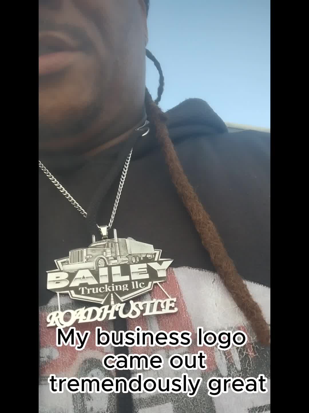 Pendantify Facebook ad: Your Logo on a Necklace