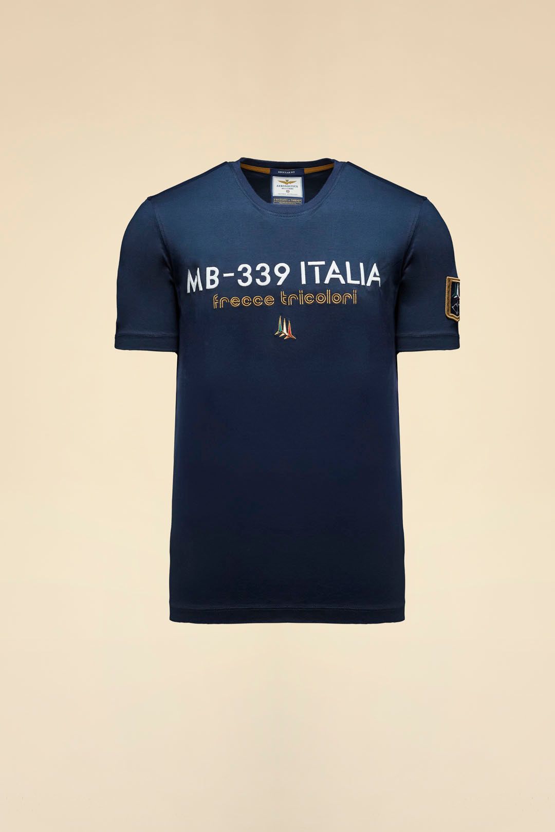 Aeronautica Militare Official Store Facebook ad: Acquista la collezione Primavera Estate.