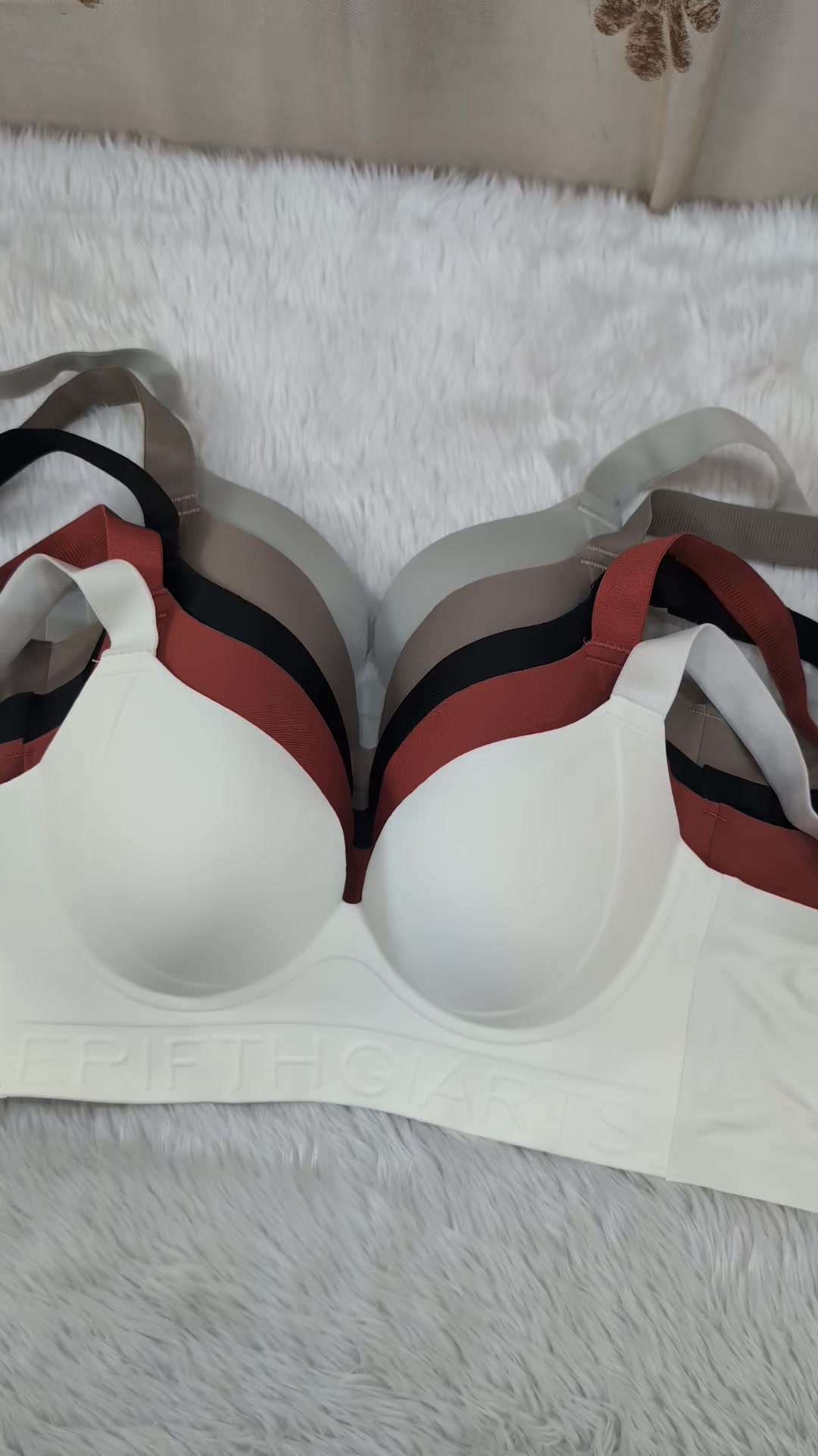 Reves Pretty Wears Facebook ad: NON PADDED BRA