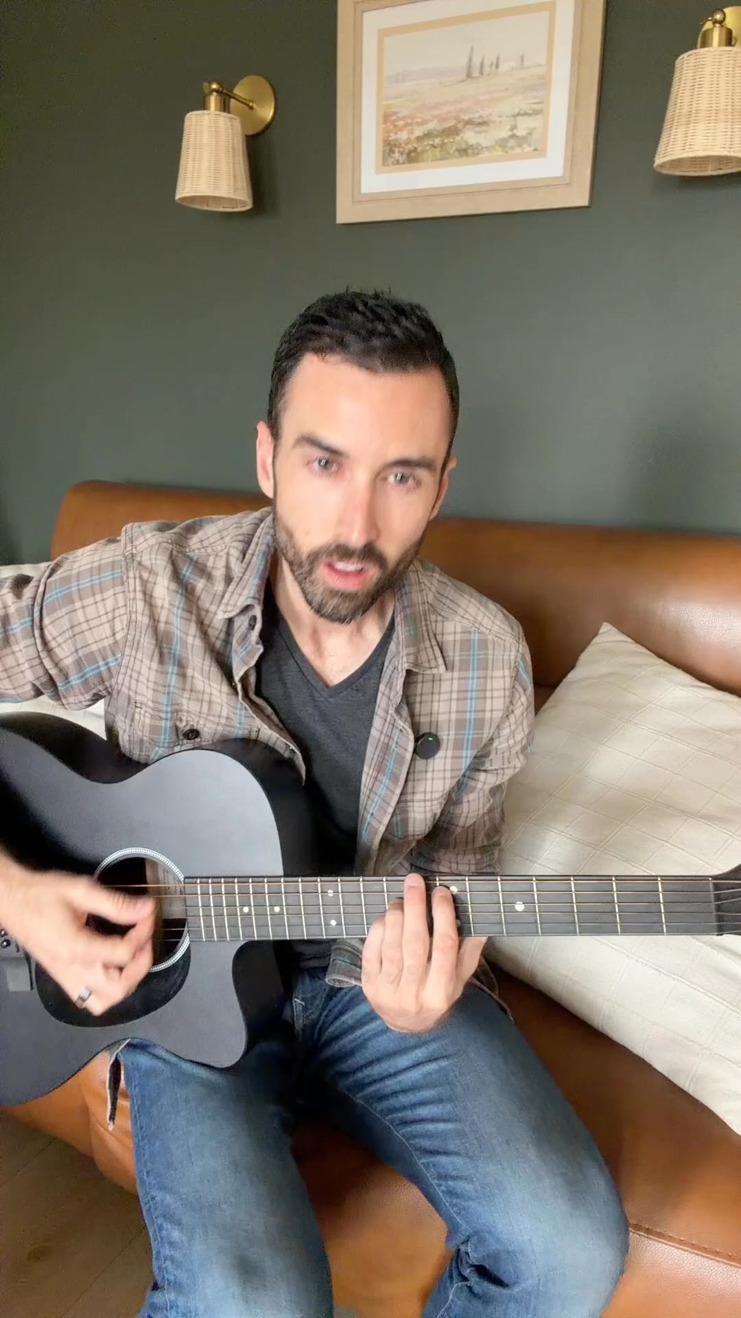 GuitarTricks.com Facebook ad: Start learning guitar the right way