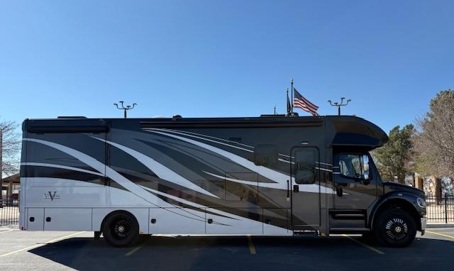 Patriot Autosports Facebook ad: 2021 Renegade Verona 36VSB