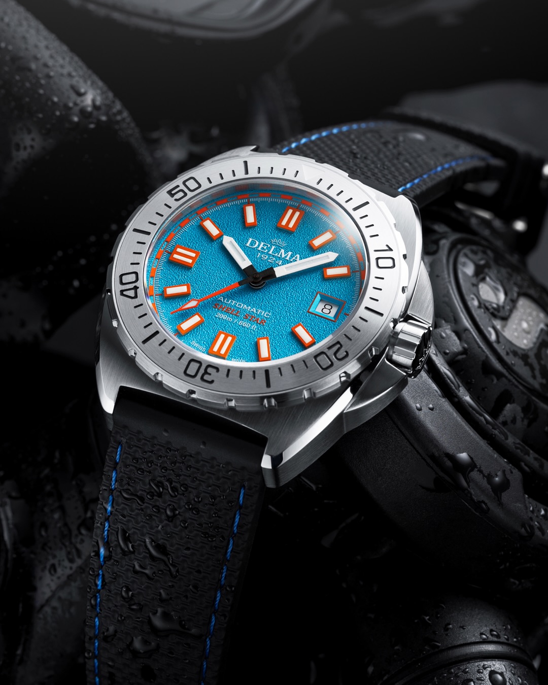Delma Facebook ad: Decades of dive watch expertise, refined into 41mm.
