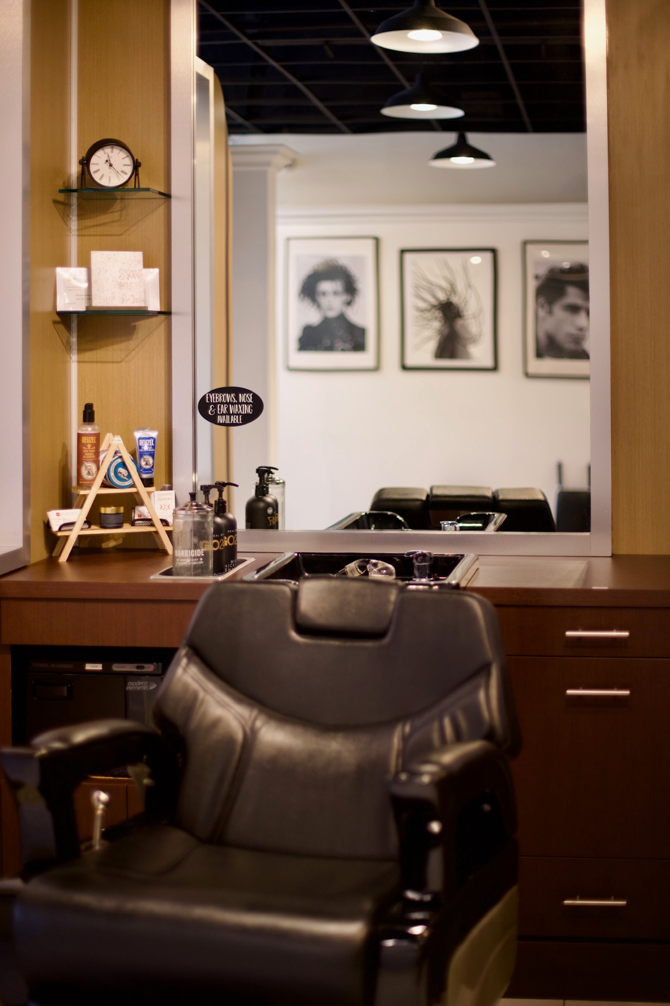18/8 Fine Men's Salons - San Diego at 4S Commons Town Center Facebook ad: The Barbershop Reinvented For Modern Men
