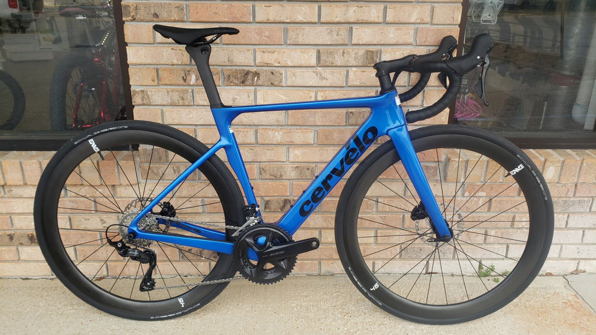 Playtri Fort Walton Beach Facebook ad: Cervélo Soloist 105 with Enve 45 Carbon Wheels