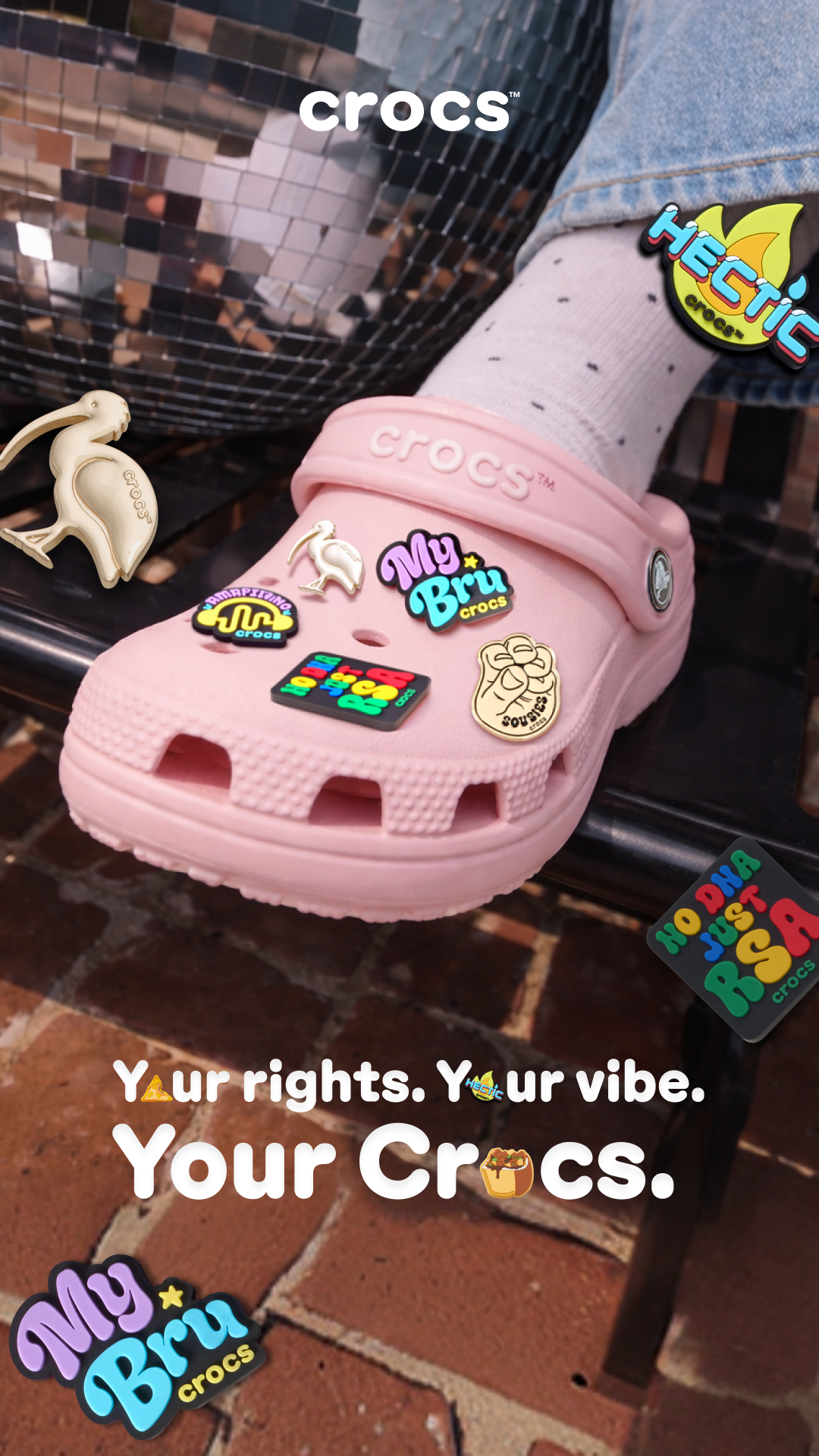 Crocs Facebook ad