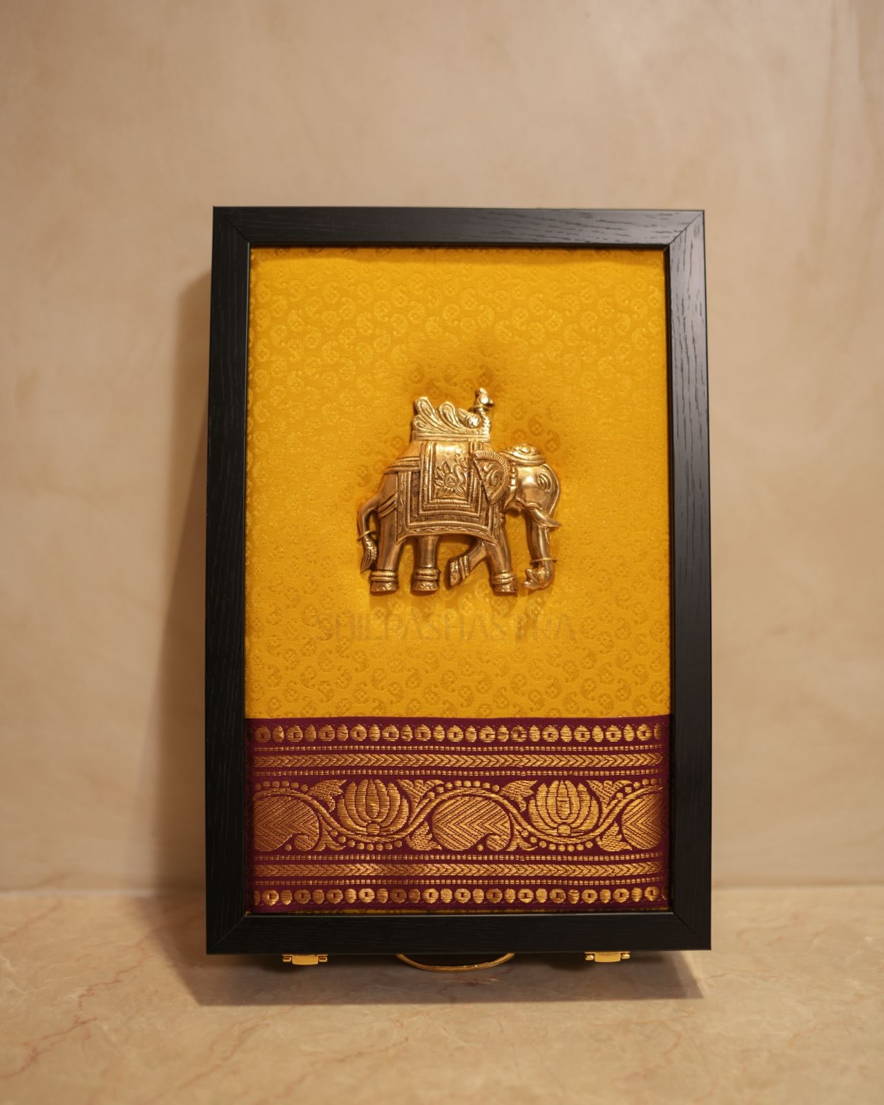 Shilpashastra.in Facebook ad: Elephant saree boxes by Shilpashastra