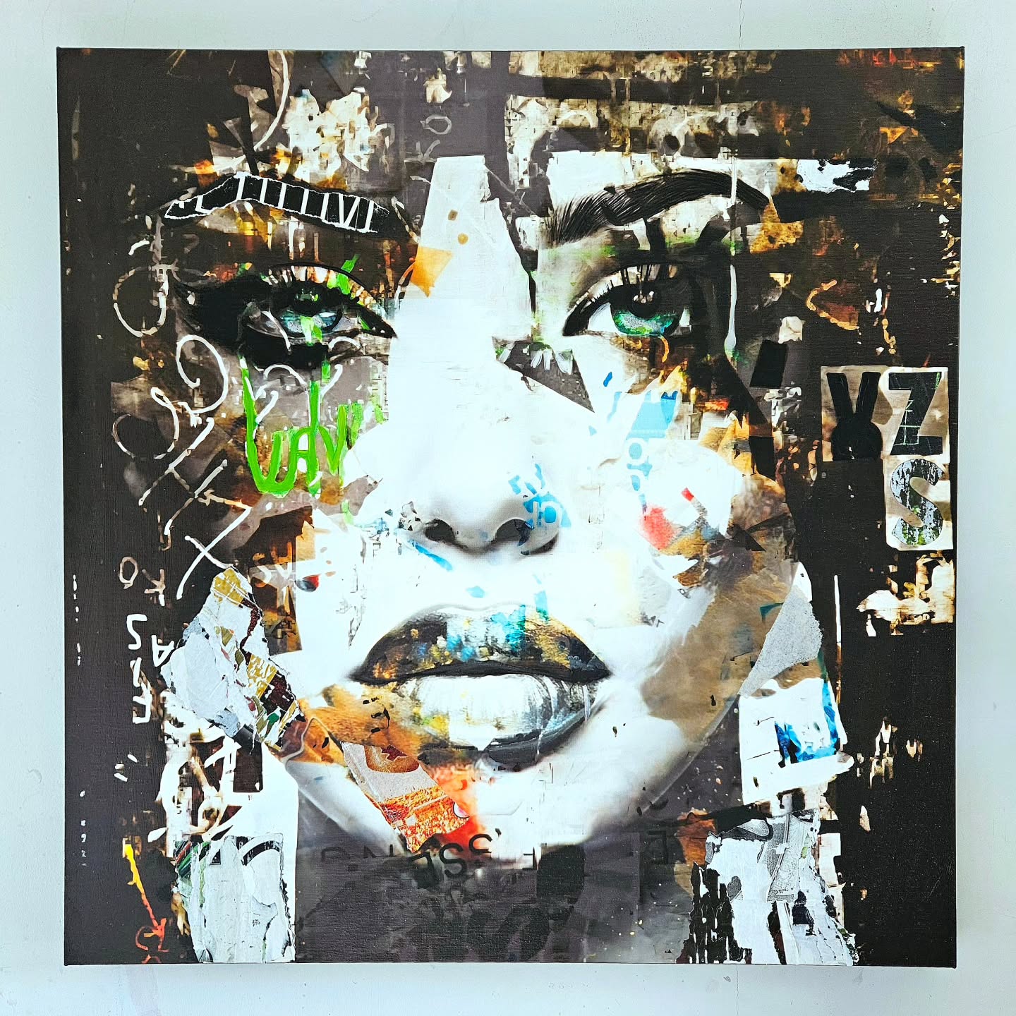 WVD ART - Moderne Abstracte schilderijen Facebook ad: XX Face 006A