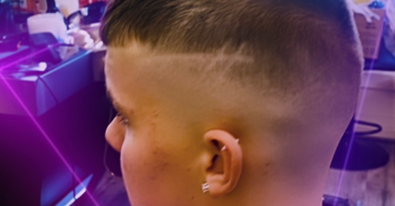 Isaac’s barbers Facebook ad: Barber shop on Manorstonse service station Ballacolla M8…