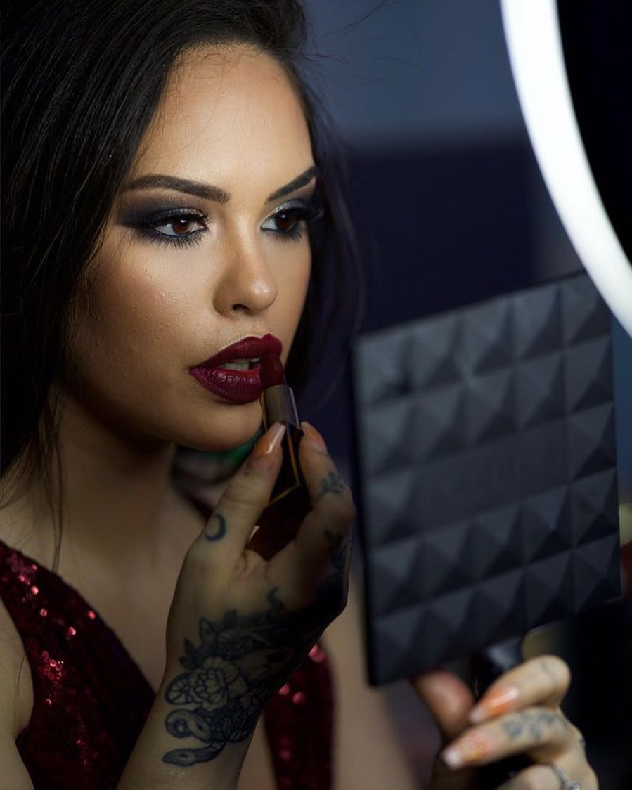 LARUCE Beauty Facebook ad: LARUCE Beauty | Cruelty-Free Vegan Makeup Brushes