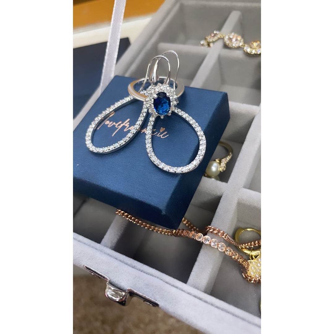 Lovefromme.ie Facebook ad: Your ring destination!