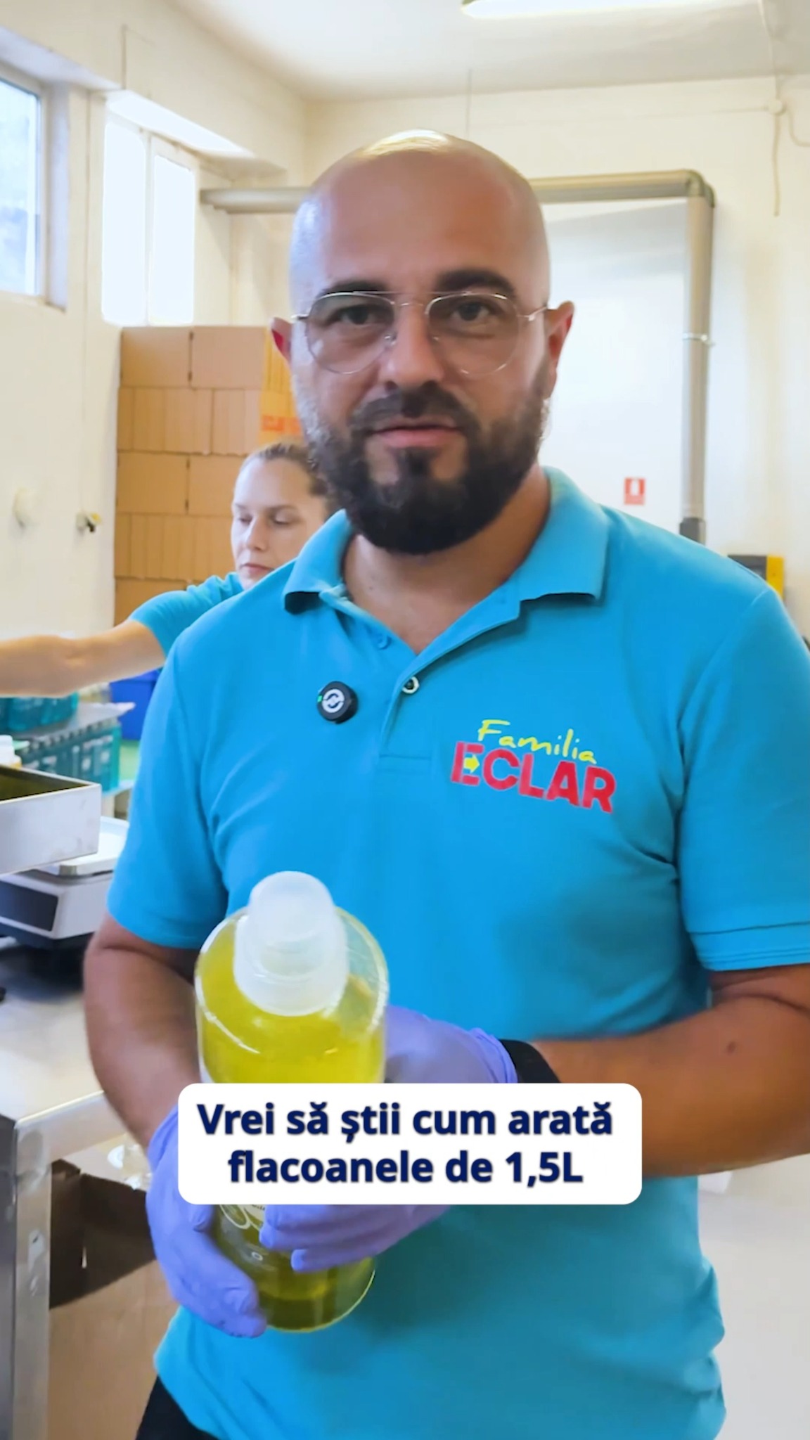 Familia ECLAR Facebook ad: Te-ai întrebat vreodată cum arată flacoanele ECLAR de…