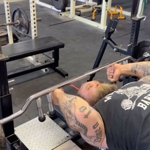 Kensui Facebook ad: Build a Thick Neck