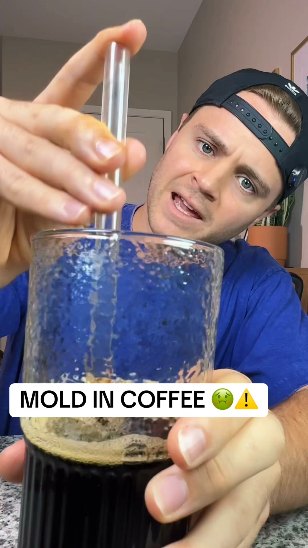 Fabula Coffee Facebook ad: Drink Clean Coffee, Feel Great