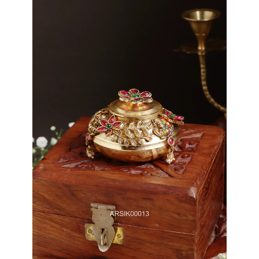 Arshis-Temple jewellery Collections Facebook ad