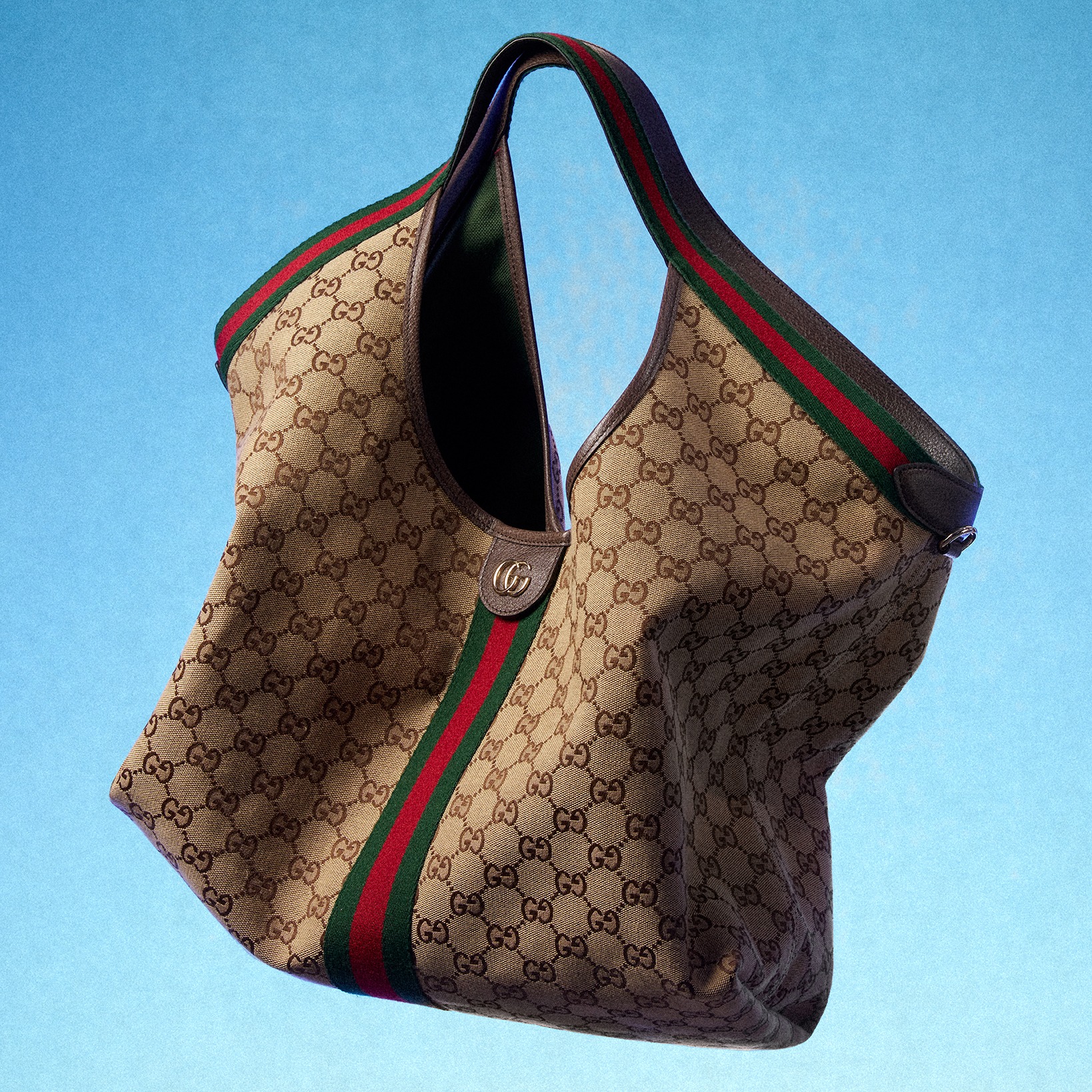 Gucci Facebook ad