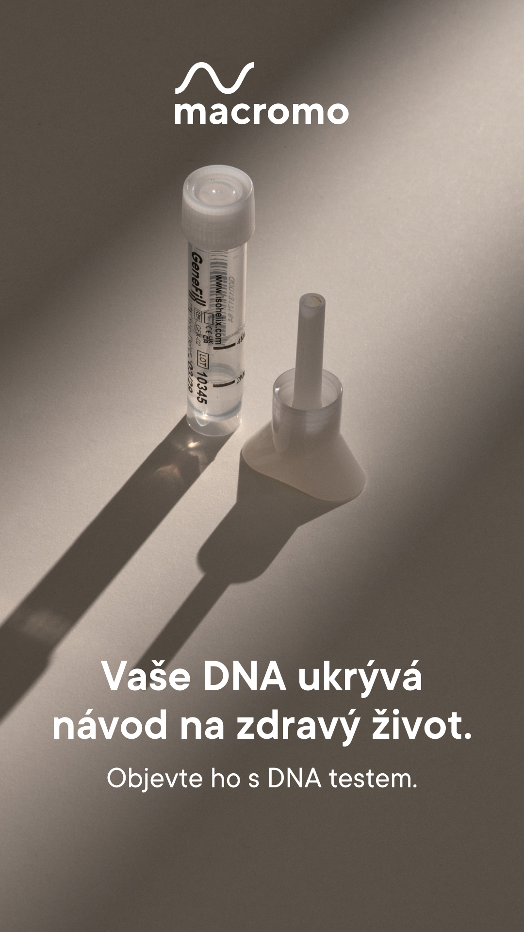 Macromo Facebook ad from May 18, 2026