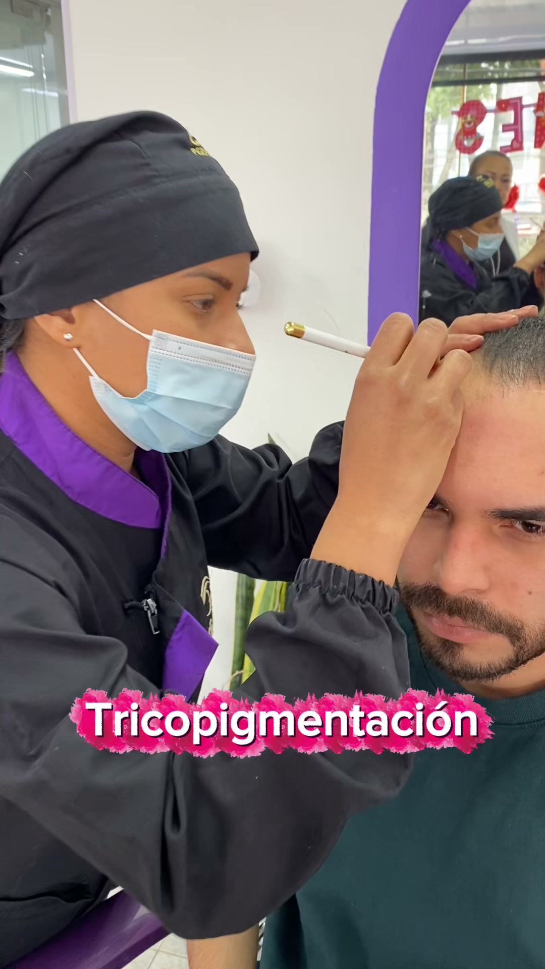CejasPerfectas.com Facebook ad: Agenda tu valoración por WhatsApp