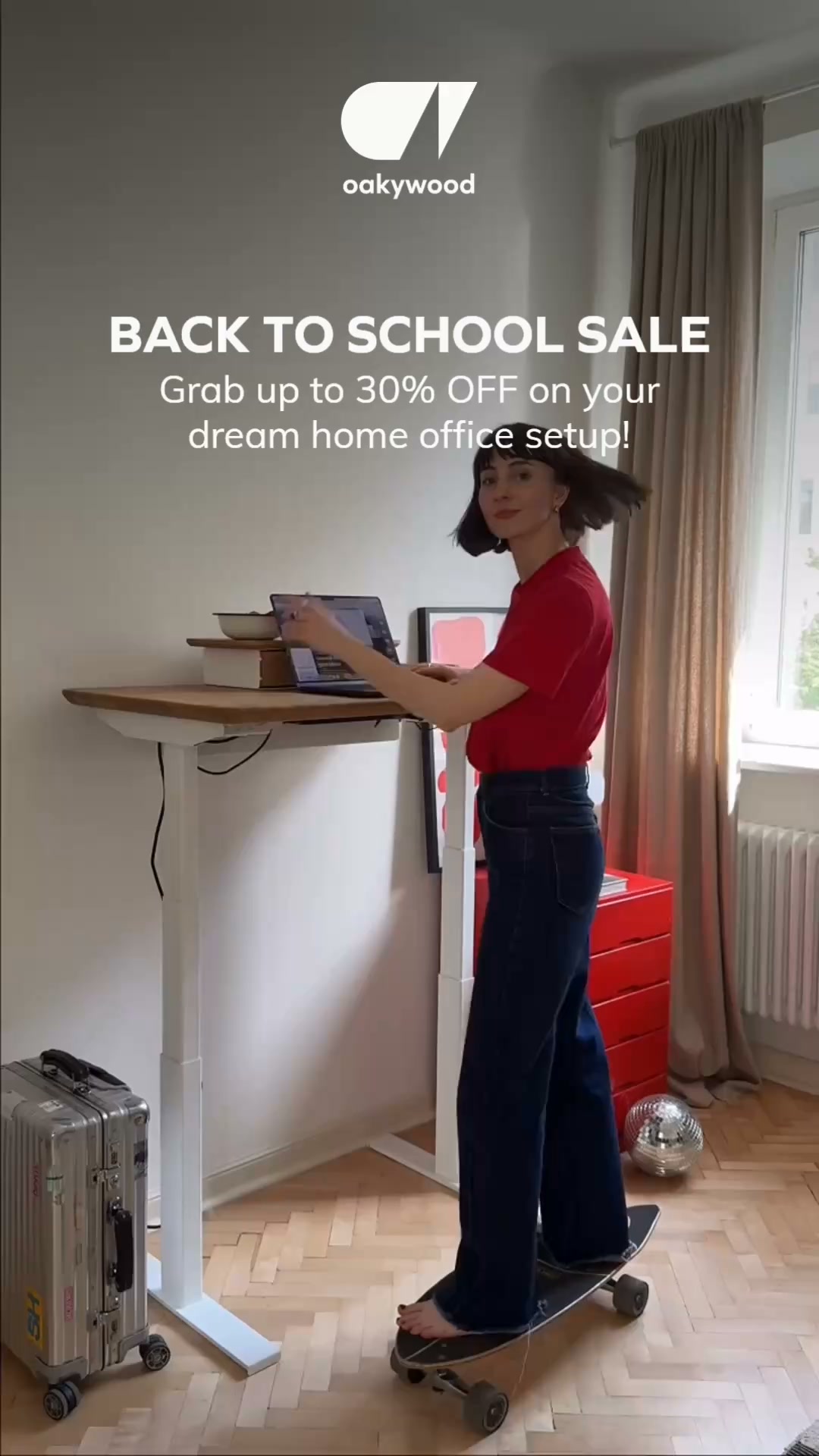 Oakywood Facebook ad: Save Up to 30% Site-Wide!