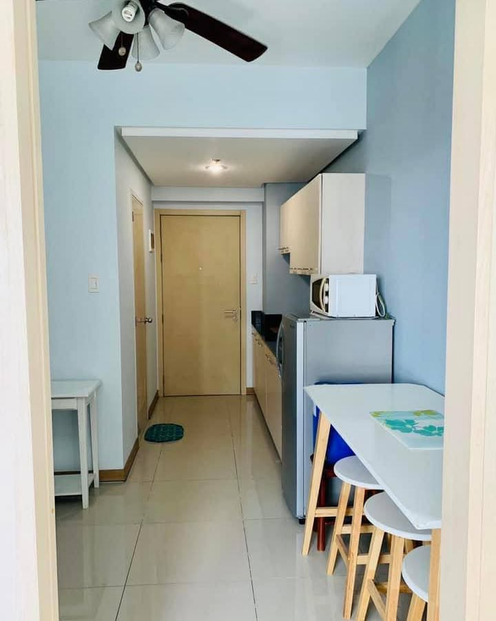 Luis Ignacio Jose Facebook ad: FS: 1BR Condo @ Blue Residences Katipunan