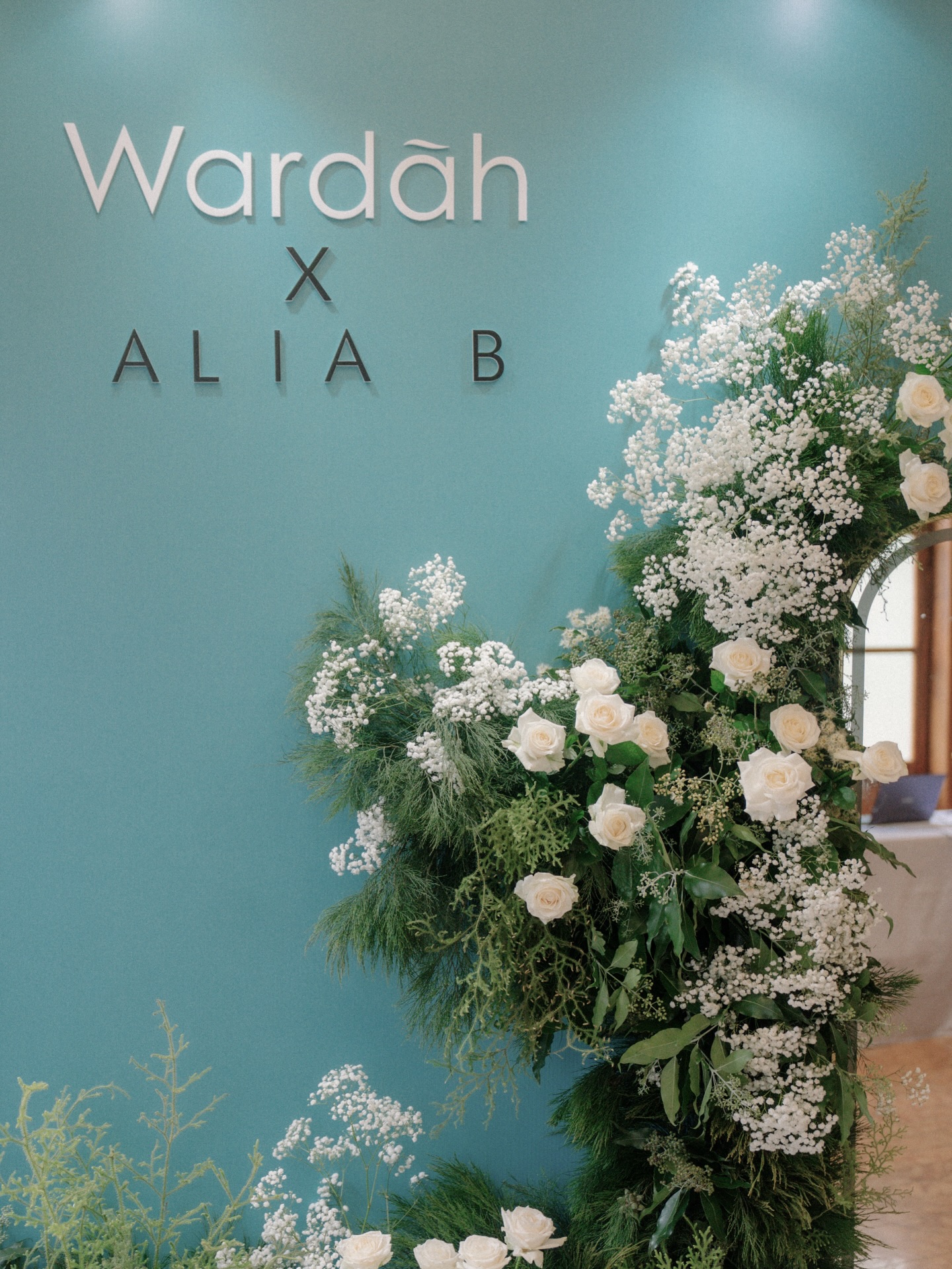 Wardah Beauty Malaysia Facebook ad: And the details craft a truly captivating allure!
