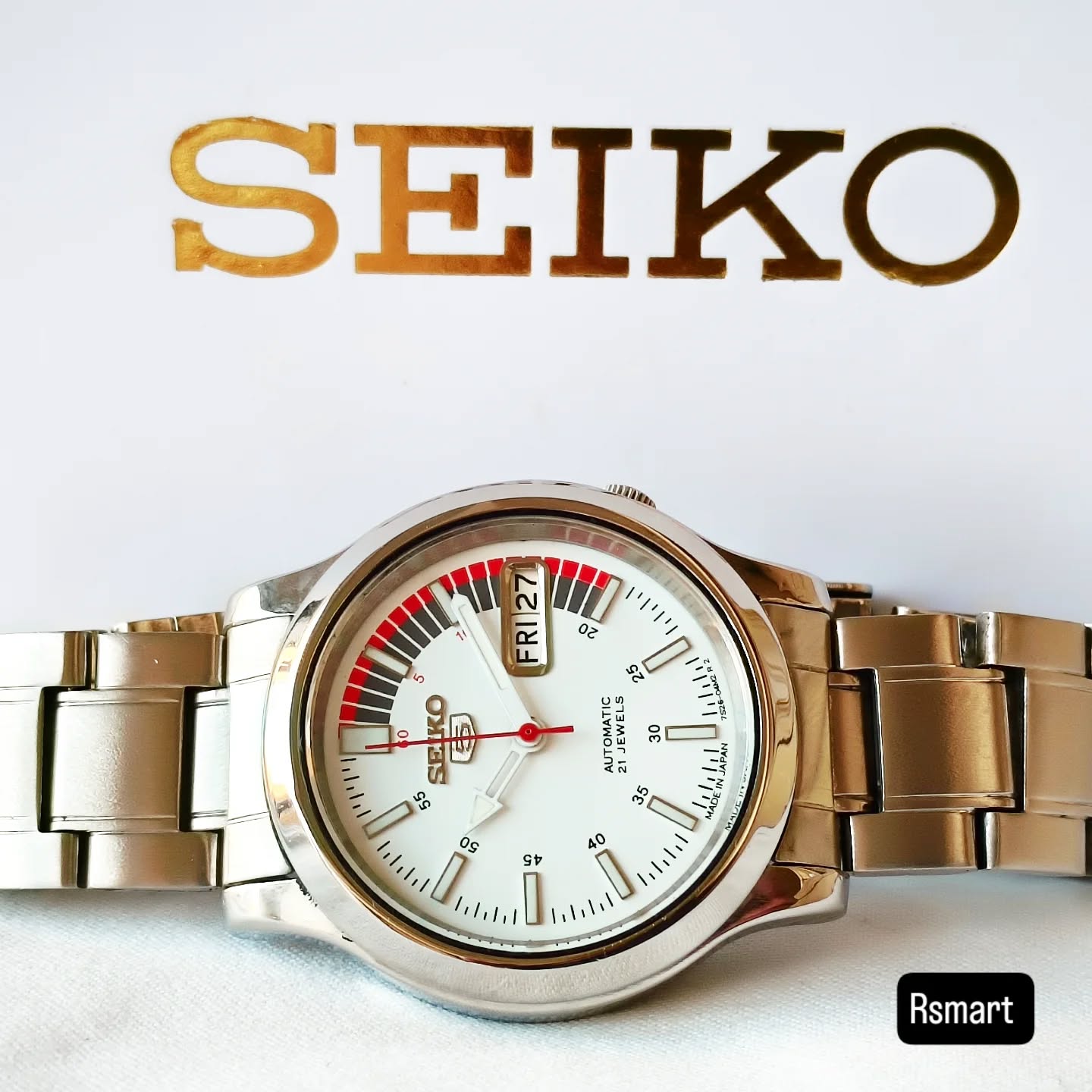 Watch World Facebook ad: Rs. 15000/