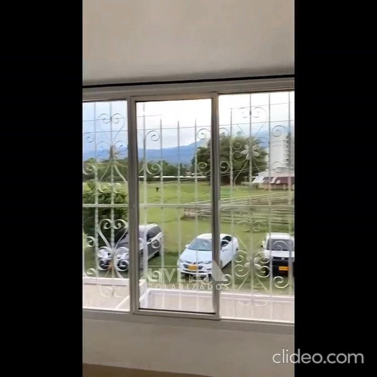 LIVE Polarizados Facebook ad: Reduce 5 grados de temperatura
