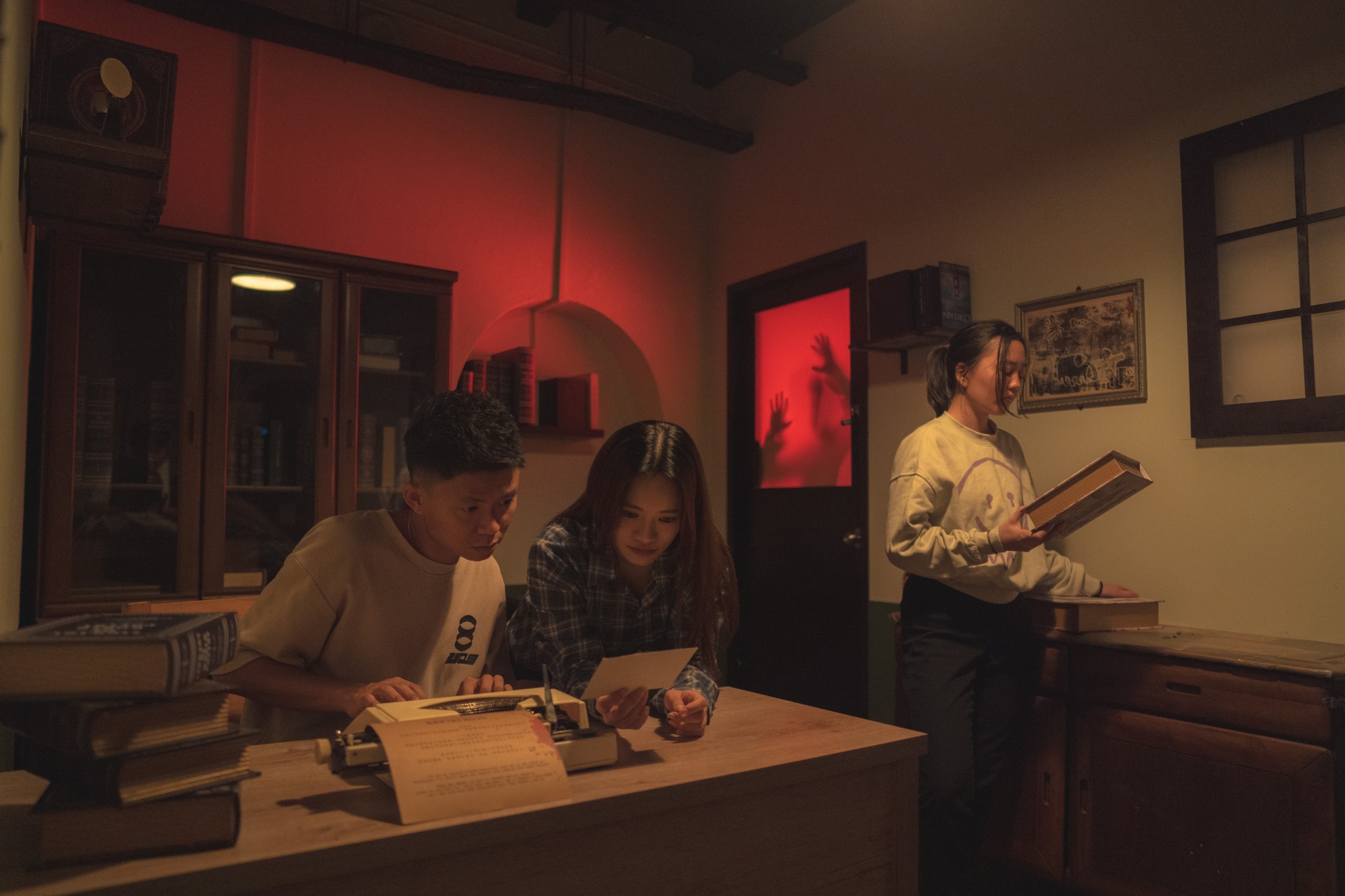 LOST IN JB Escape Rooms Facebook ad