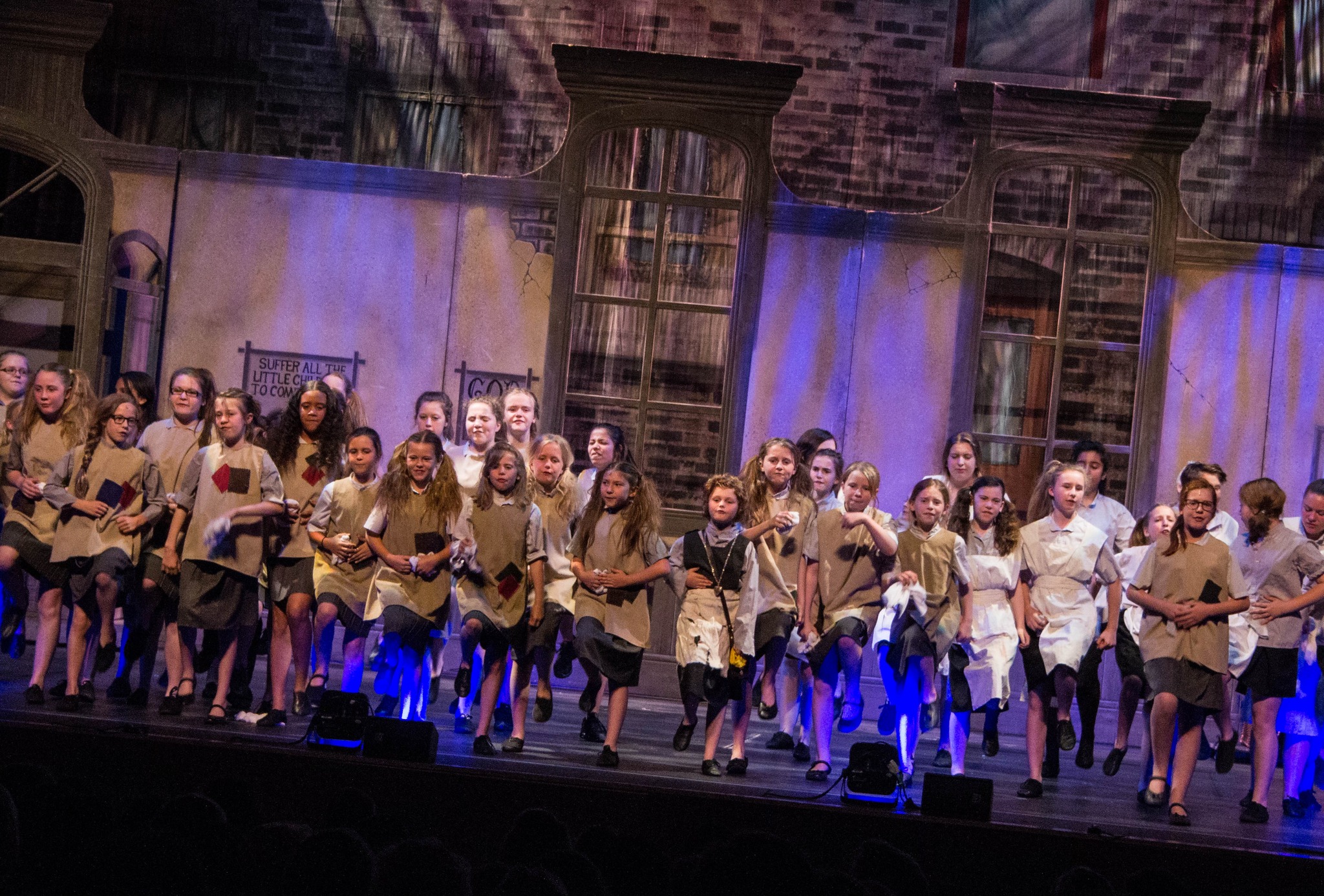 Rare Productions Facebook ad: ANNIE OPEN AUDITIONS HENLEY 5th & 8th March