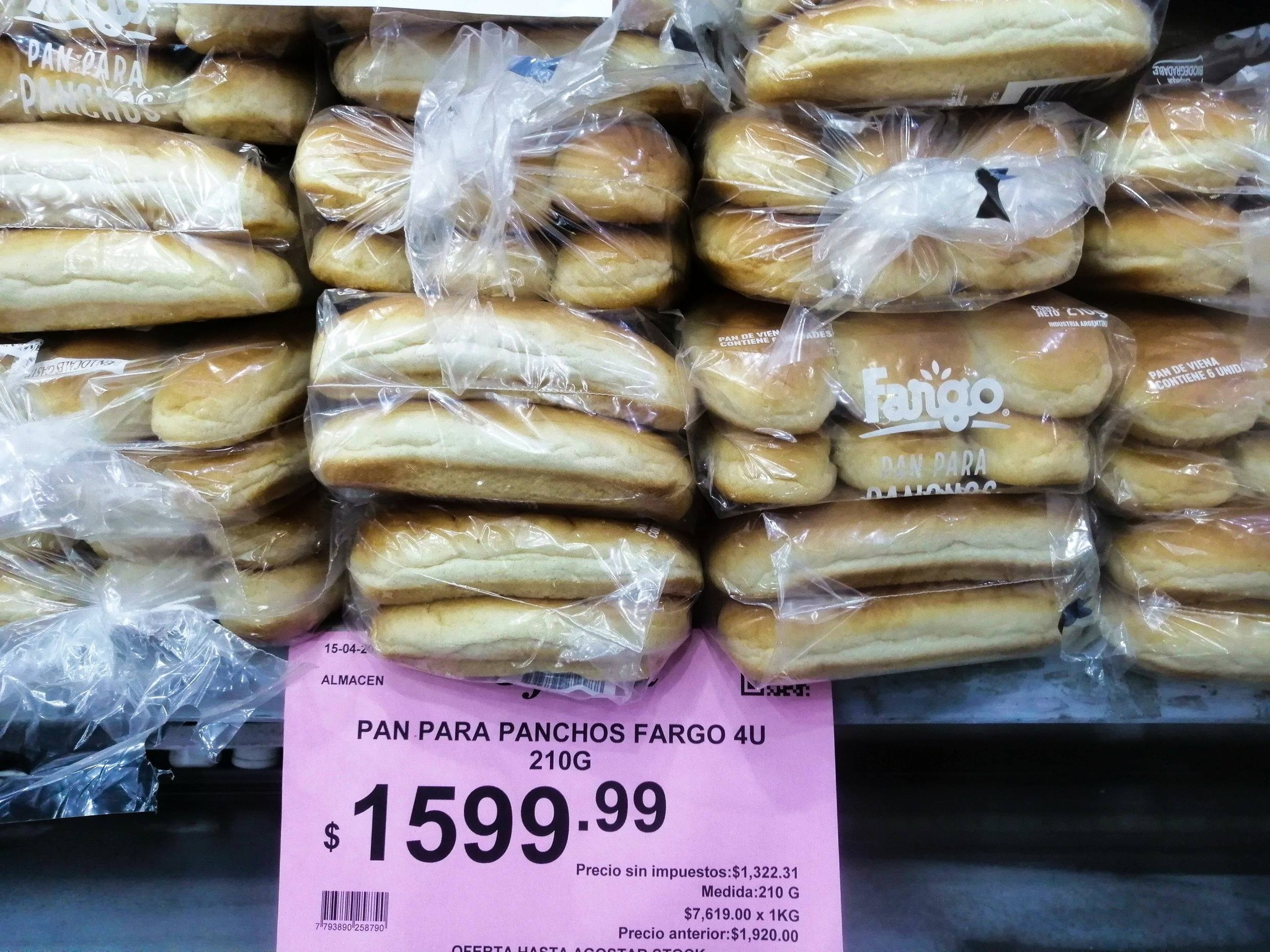 MarketPlaza bomberos bosques Facebook ad: MUY PERO MUY BUENO DIAS!