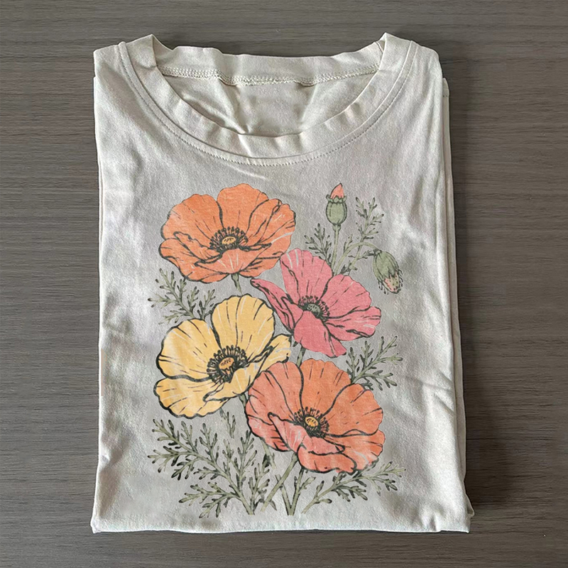 Shawncraftstudio Facebook ad: Classic Poppy Flower Graphic T-shirt