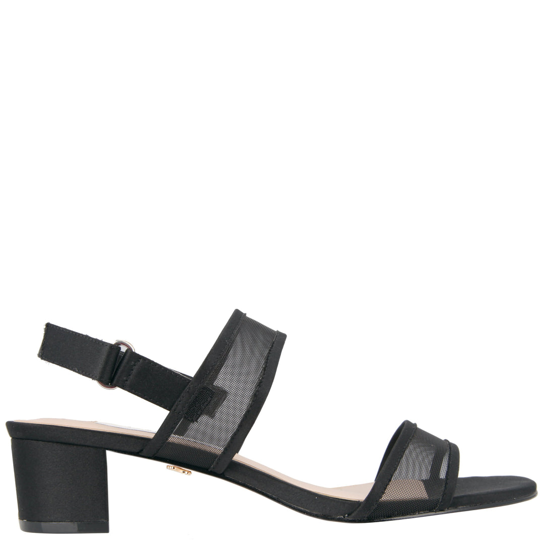 Nina Shoes Facebook ad