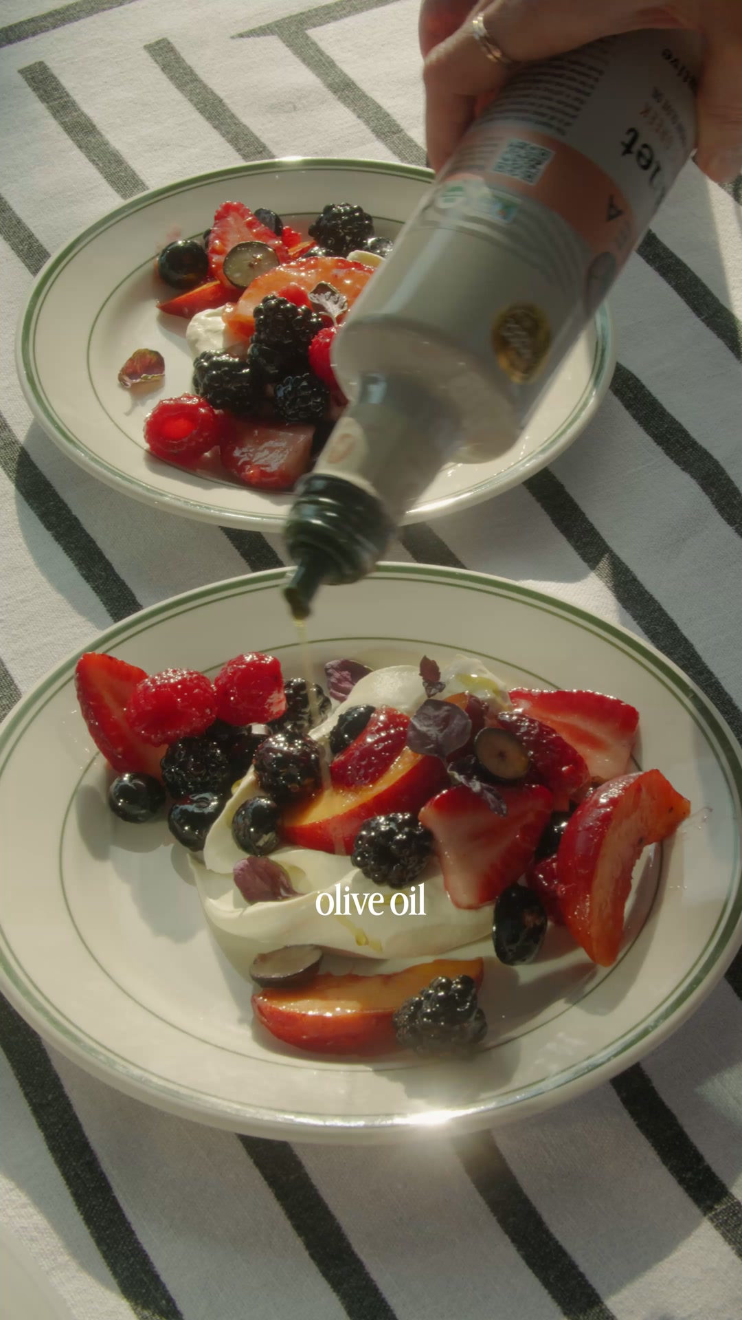 Gaea Greece USA Facebook ad: Extra Virgin Olive Oil and Vanilla Marinated Fresh Fruit