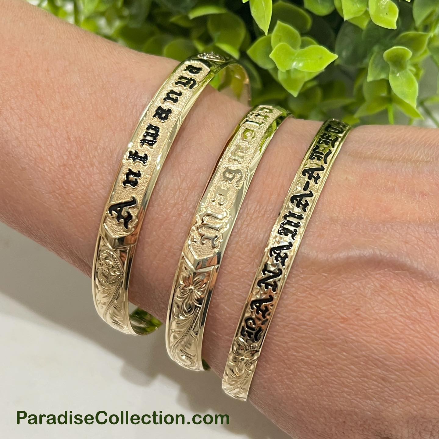 ParadiseCollection.com Facebook ad: Available in 14KT Gold & Sterling Silver