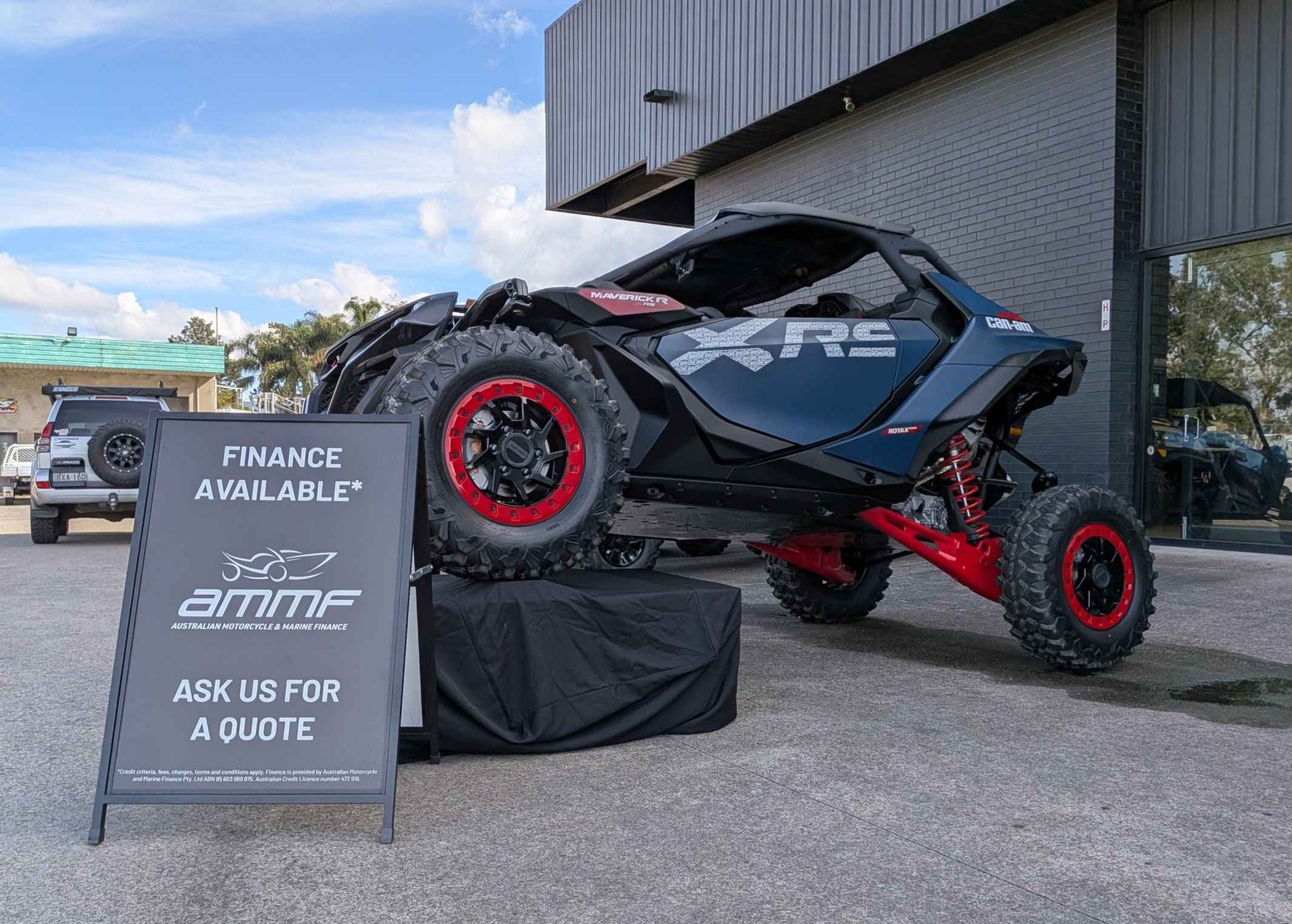 Coast'nCountry Powersports Facebook ad: 2025 NEW Can-Am maverick r xrs sas