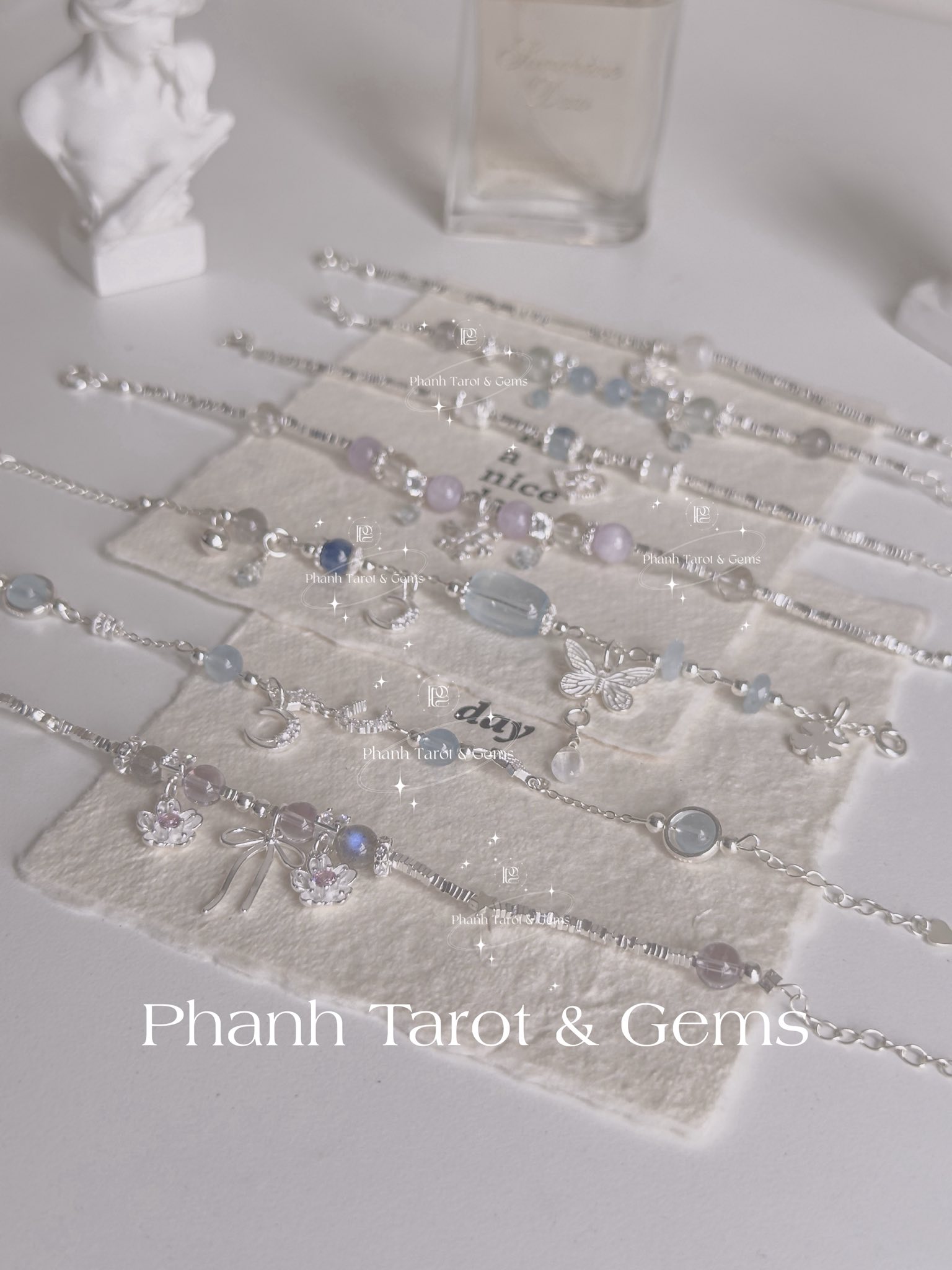 Phanh Tarot Gems  Facebook ad