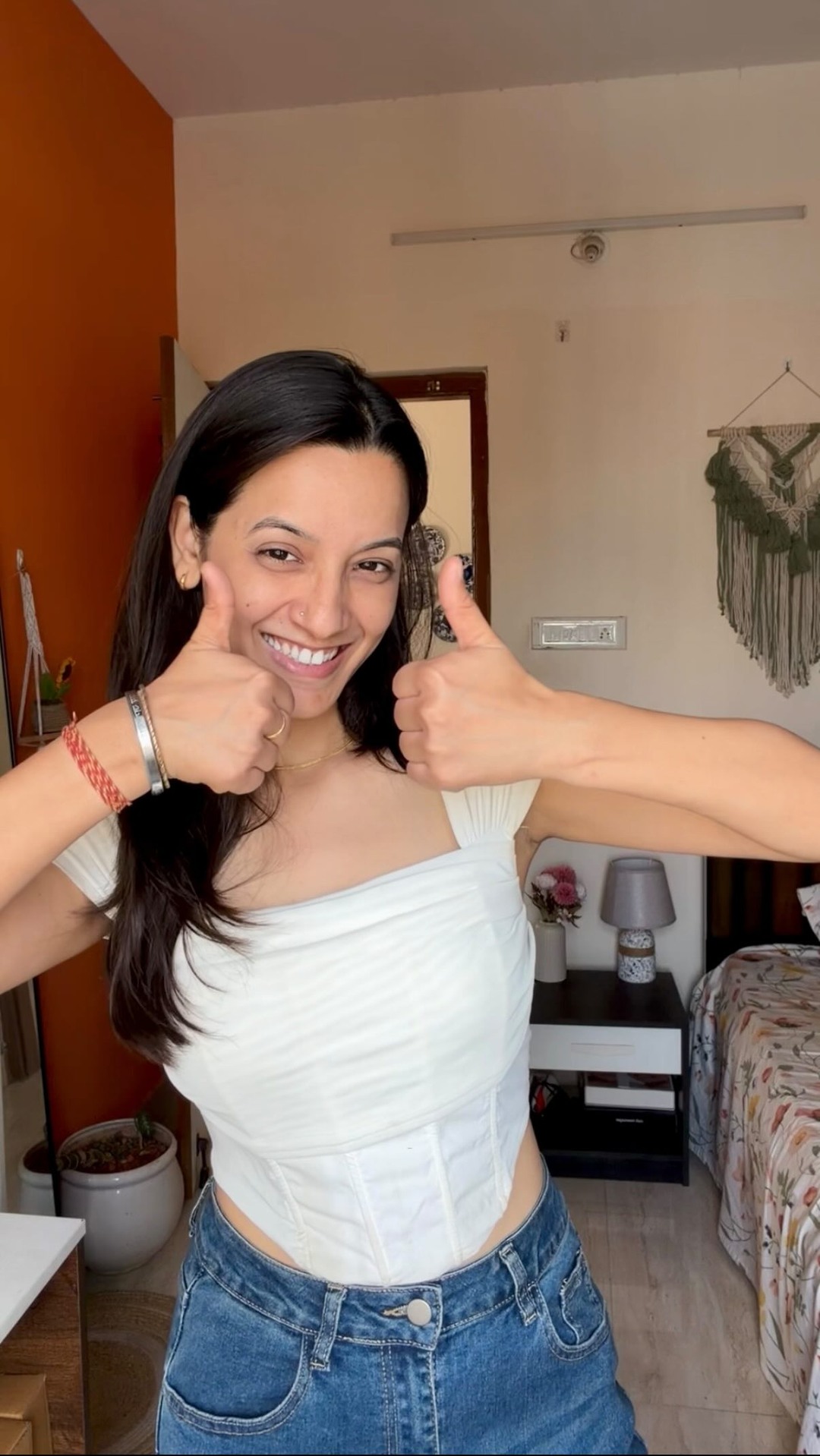 Lakmē Skin Facebook ad: Office se ghar aake DIY lagana used to…