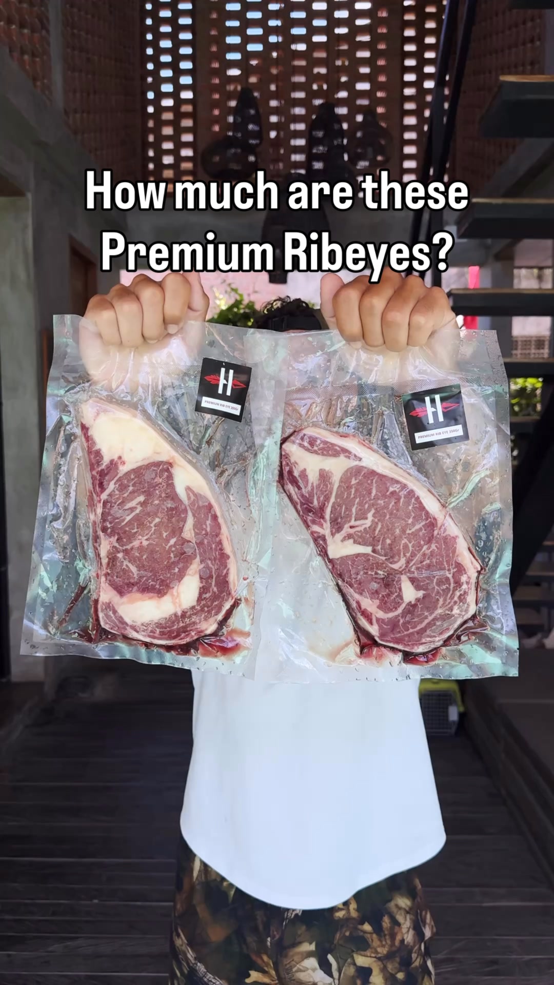 Hunters Bali Facebook ad: Top Quality Meat Delivery