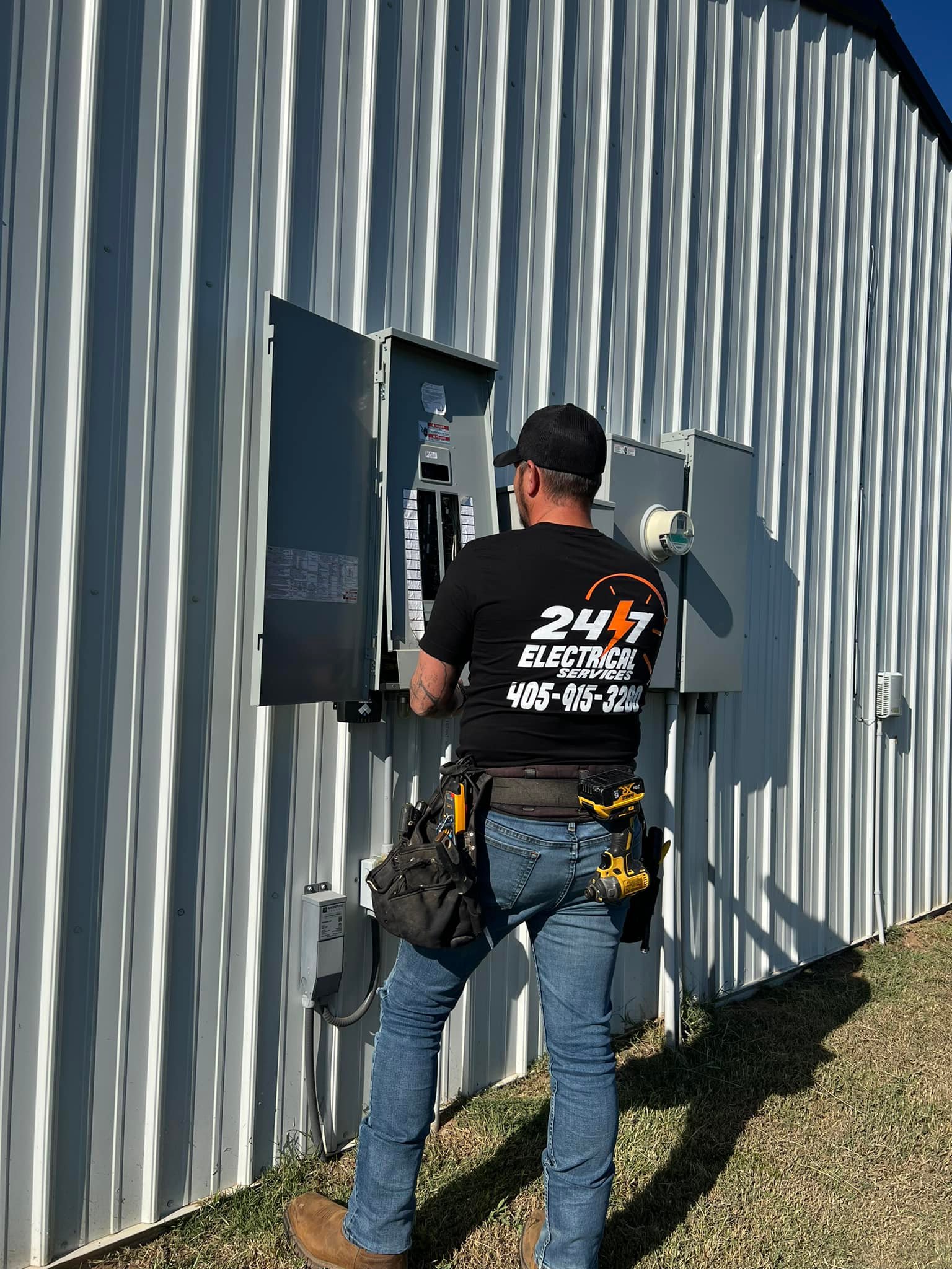 24/7 Electrical Services and Repairs Facebook ad